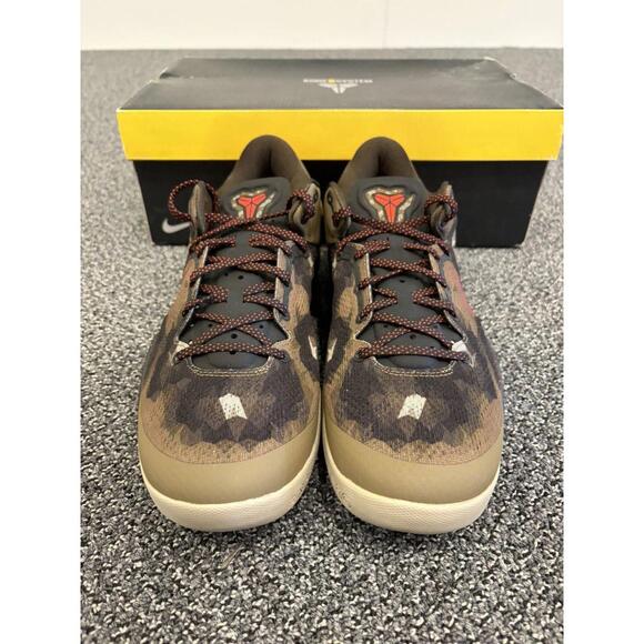 Kobe 8 "Python" - Picture 3 of 7